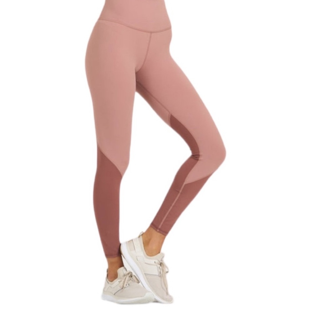 Vuori Women's Pink and Maroon Leggings